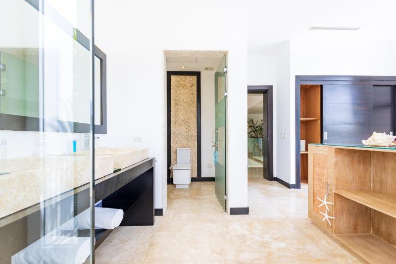 Luxury Rentals in Punta Cana - Exclusive Waterfall Villa with Private Pool BBQ Maid Golf - image 25
