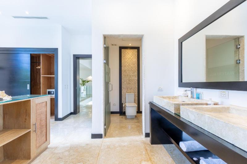 Luxury Rentals in Punta Cana - Exclusive Waterfall Villa with Private Pool BBQ Maid Golf - image 19