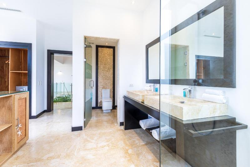 Luxury Rentals in Punta Cana - Exclusive Waterfall Villa with Private Pool BBQ Maid Golf - image 17