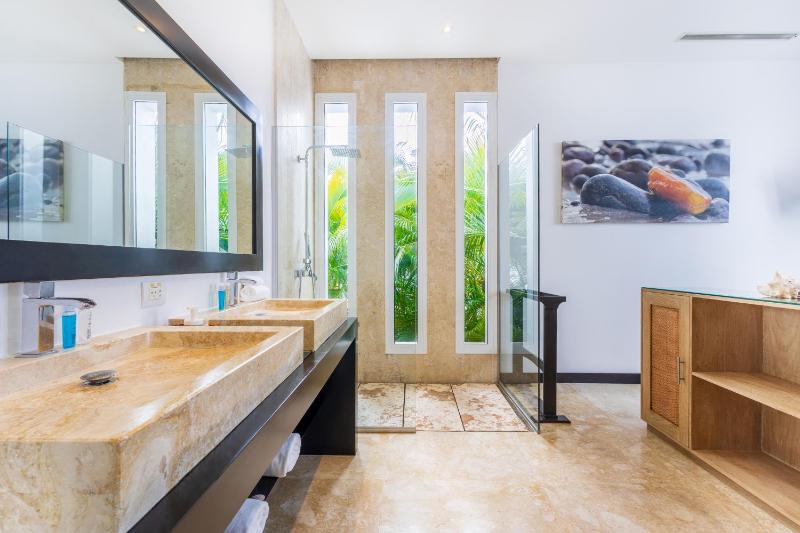 Luxury Rentals in Punta Cana - Exclusive Waterfall Villa with Private Pool BBQ Maid Golf - image 27