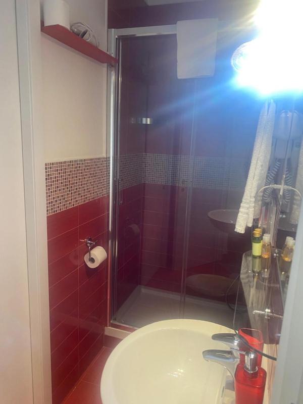 Double or Twin Room image 2