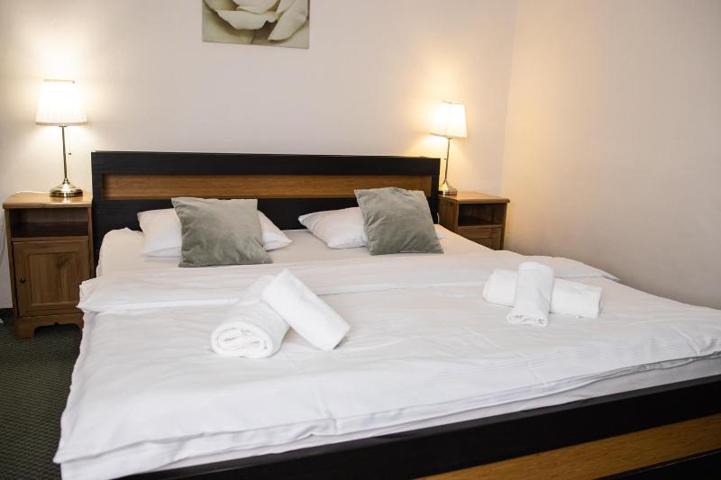 Double Room image 1