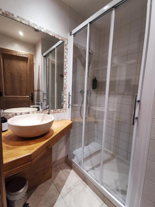 Family Room with Bathroom image 2