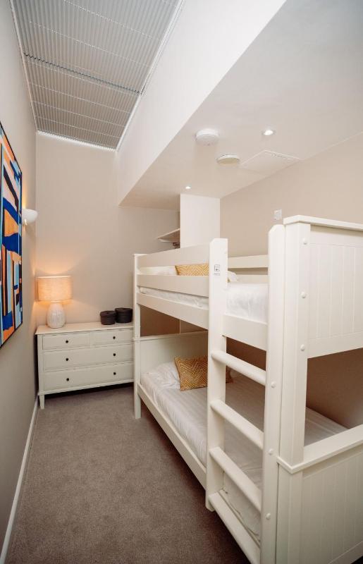 Five-Bedroom Holiday Home image 3