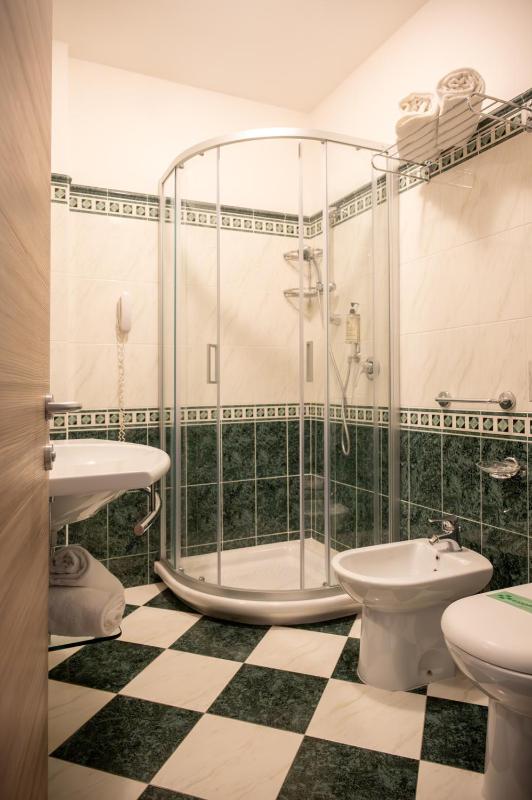 Hotel Savoy - image 28