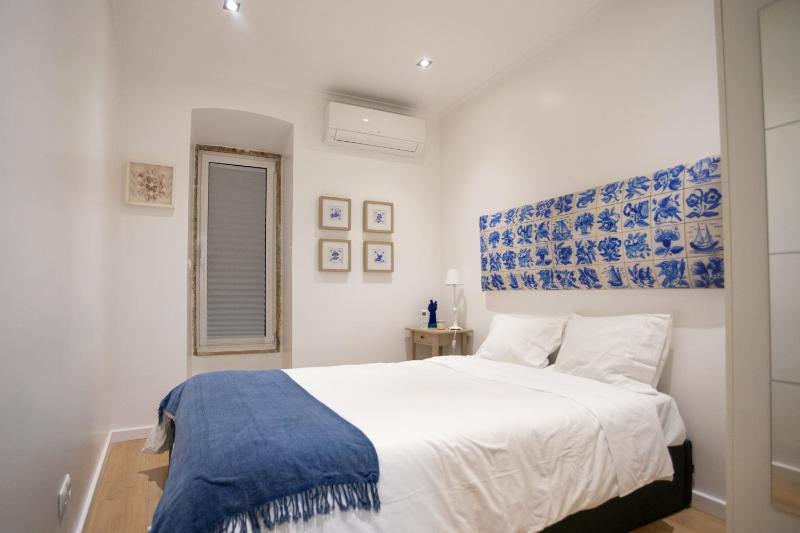 Bairro Alto 27 - image 16