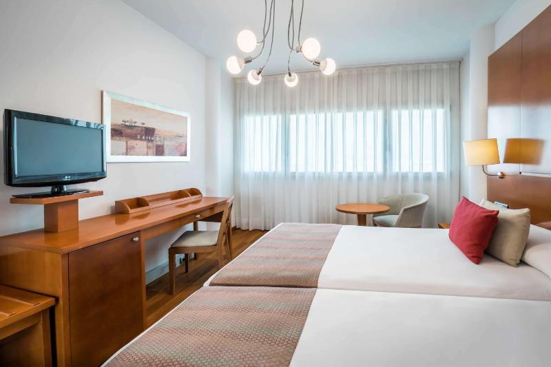 Superior Double or Twin Room image 3