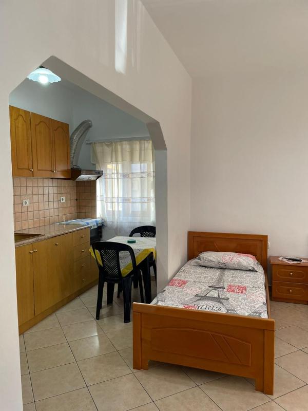 Quadruple Room with Balcony image 3