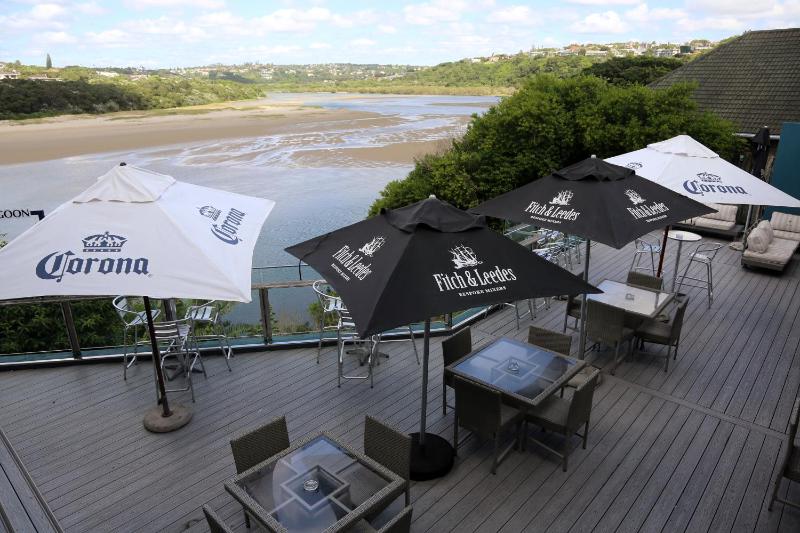 Blue Lagoon Hotel and Conference Centre - image 5