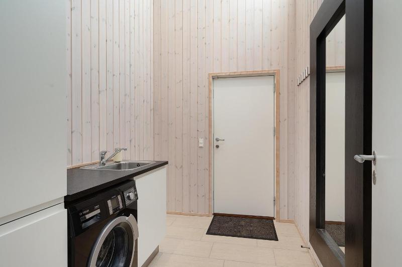 Beautiful And Well-Designed Holiday Home With Sea View Spacious Terraces And Spa Just 200 Metres From The Child-Friendly Femmøller Beach And Close - image 12