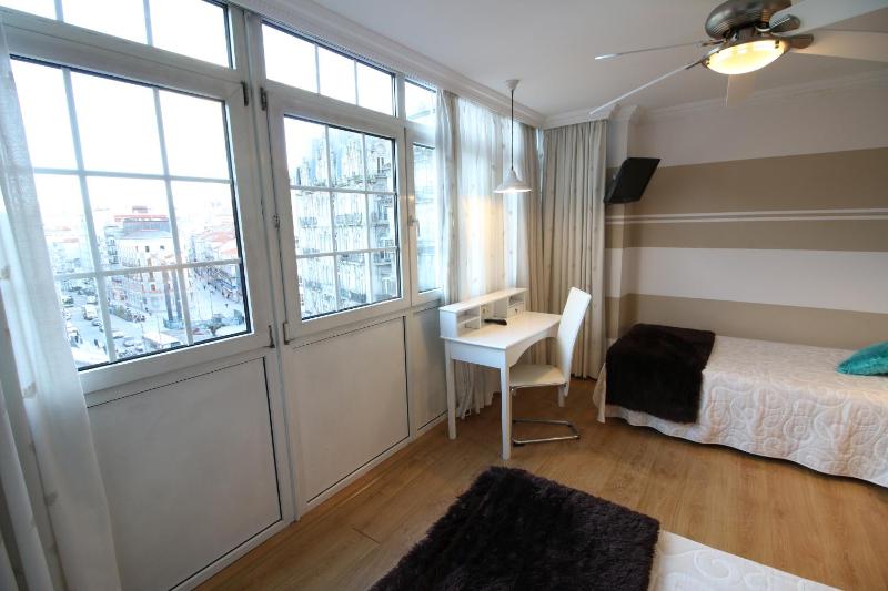Superior Double or Twin Room image 2