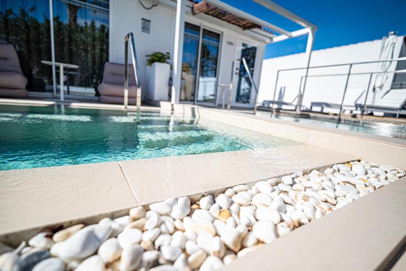 Superior Single Room image 1