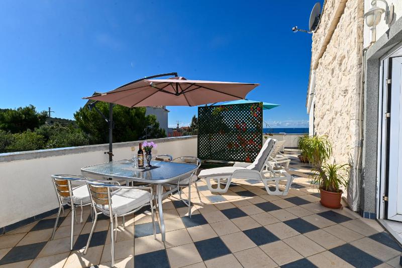Studio with Terrace and Sea View 3 image 3
