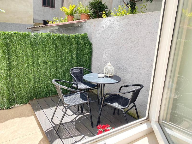 Apartment with Terrace image 3