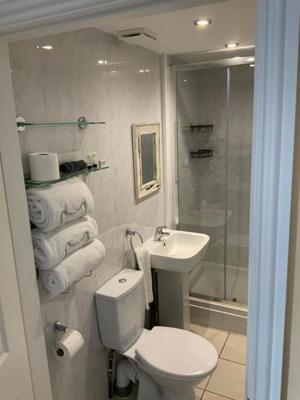 Triple Room with Garden View image 2