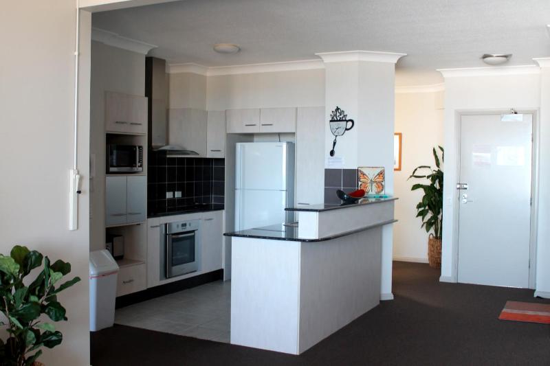Mariners Resort Kings Beach - image 15
