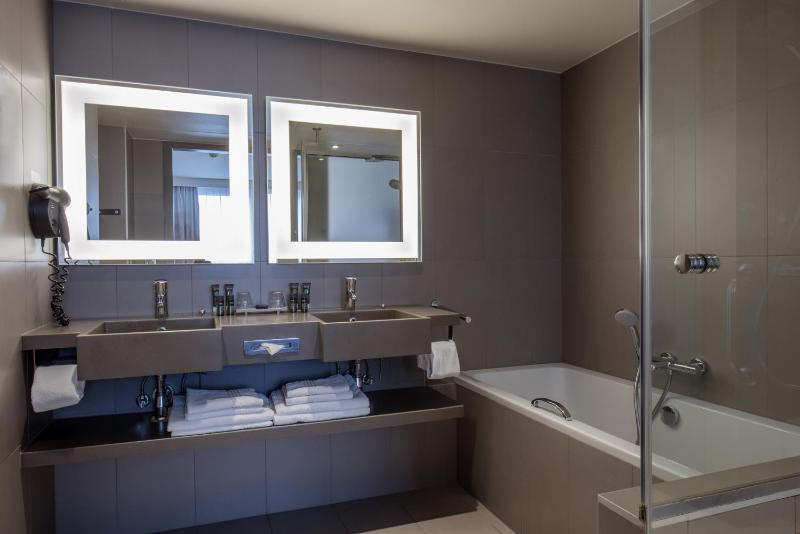Suite image 2