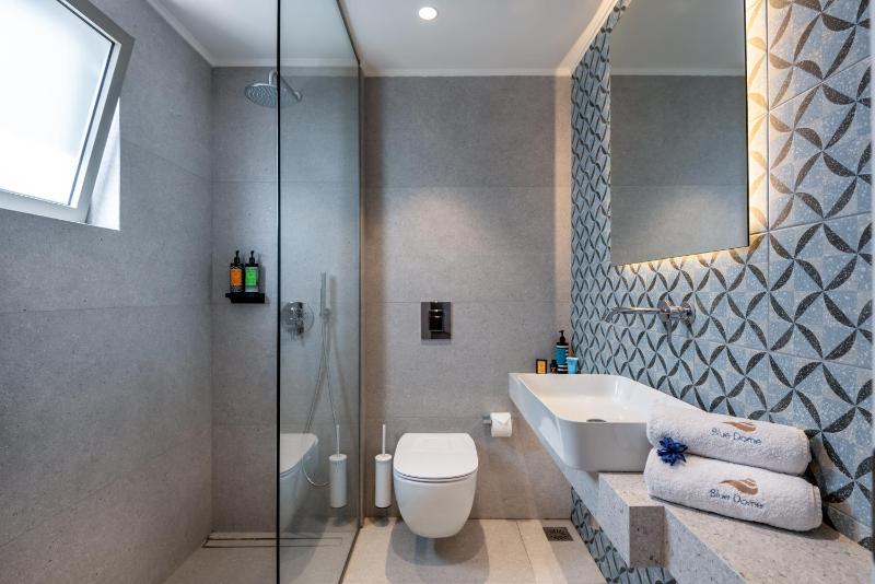 Premium Two-bedroom Sea View Suite image 2