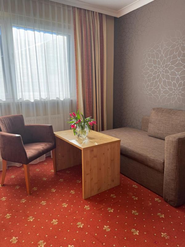 Triple Room image 4
