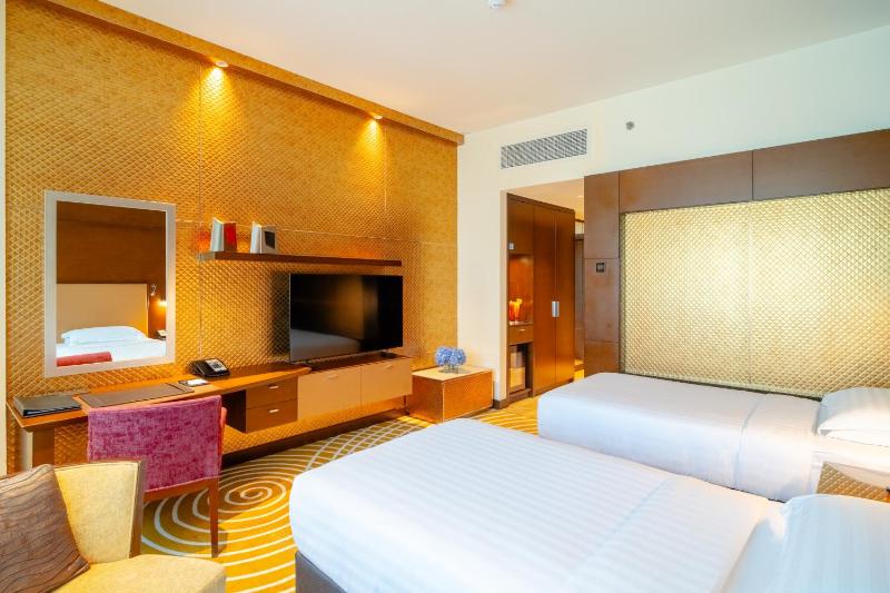 Superior Twin Room - Beach transfer & Free Shuttle to Deira city center mall image 3