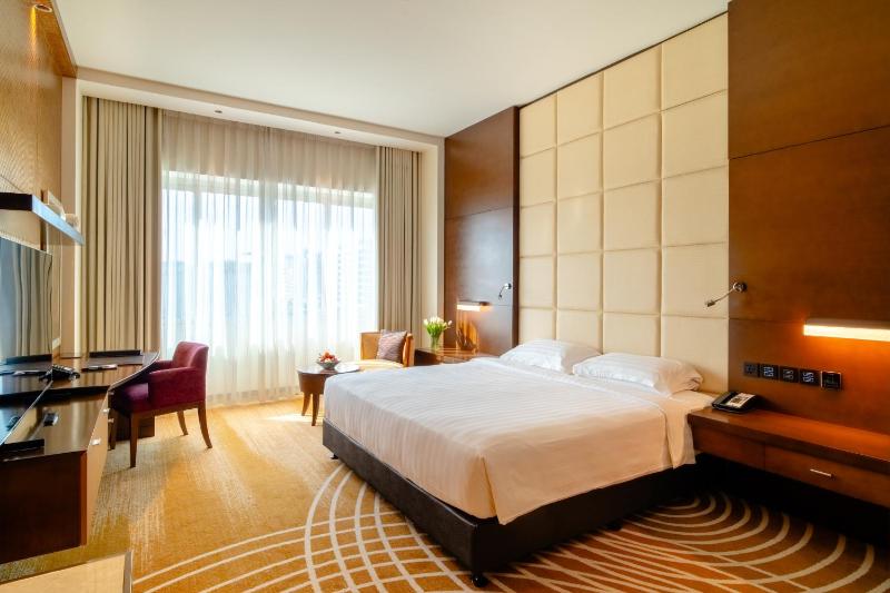 Executive Suite - Beach transfer & Free Shuttle to Deira city center mall image 1