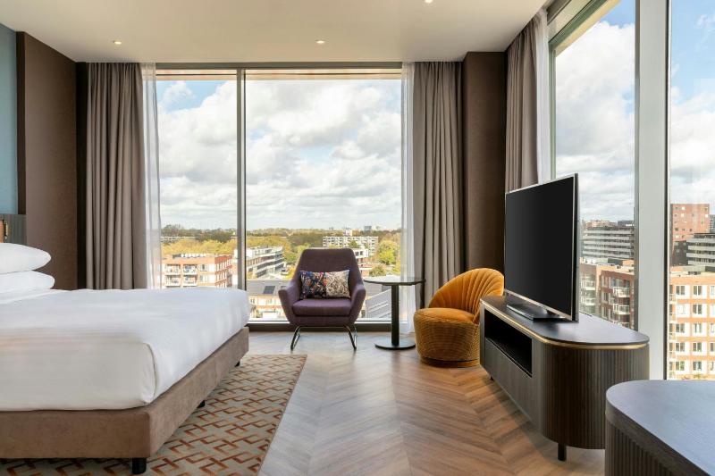 Junior Suite image 1
