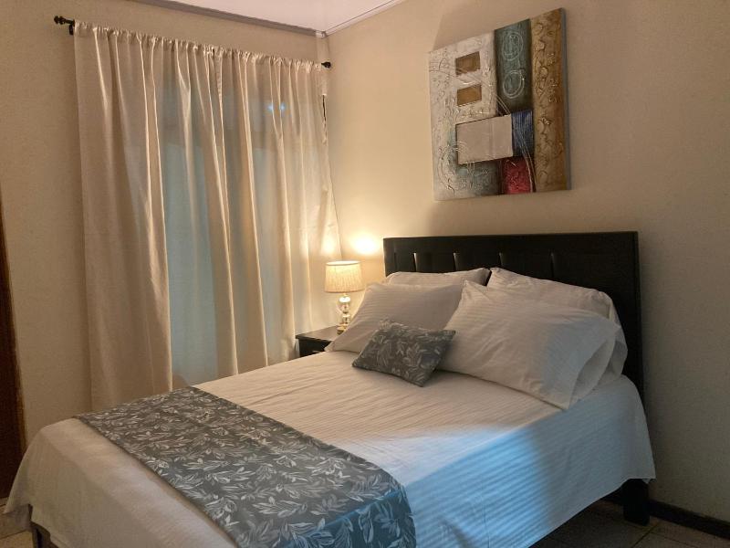 Hospedaje Ana Lu 1 Only 10 minutes from airport - image 14
