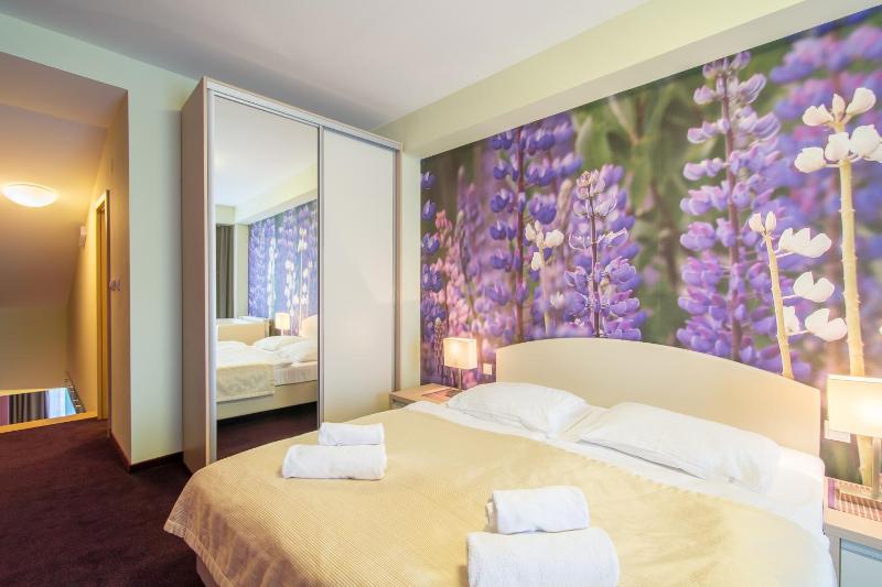 Maisonette image 2