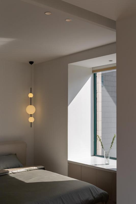 Book and Bed - Xujiahui - image 4