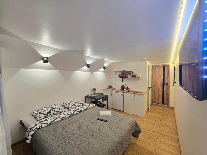 T5 Studio apartment - image 15