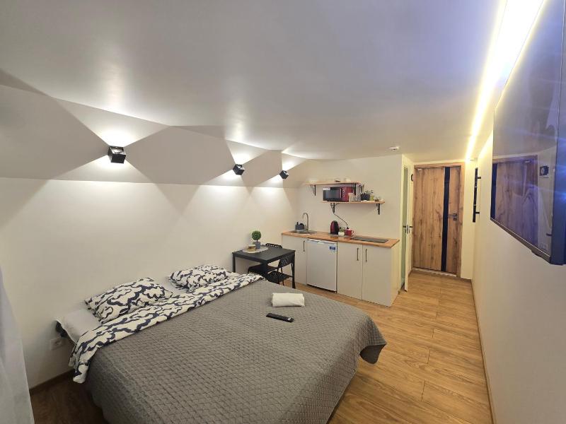 T5 Studio apartment - image 20
