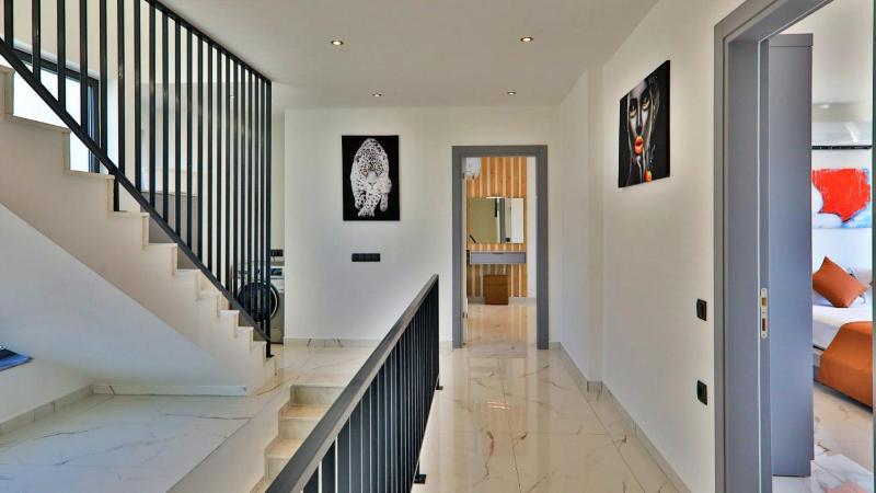 Kalkan 4 Bedroom Villa - image 36