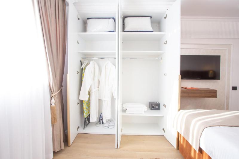 Crystal Luxury - image 29