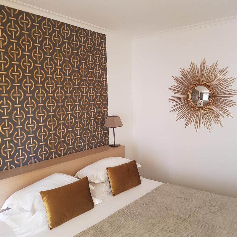 Classic Double or Twin Room image 2