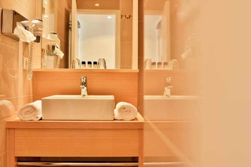 Privilege Double or Twin Room image 4