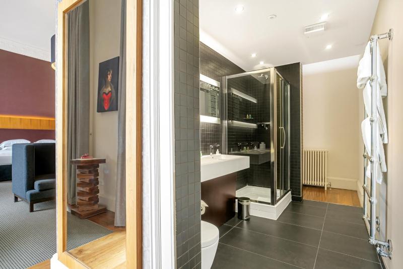 Junior Suite image 2