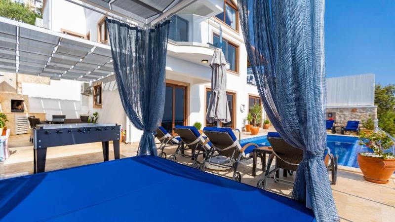 Kalkan 4 Bedroom Villa - image 11