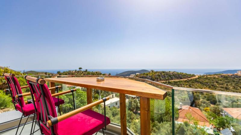 Kalkan 4 Bedroom Villa - image 37