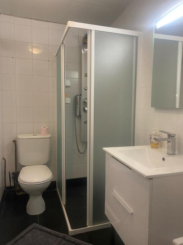 One-Bedroom House image 1