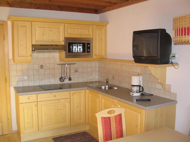 One-Bedroom Apartment with Balcony image 4