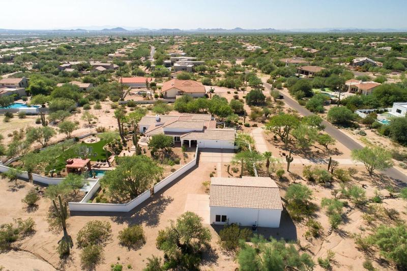 Rancho Relaxo by PaseoHomesAZ with Pool Spa and Separate Casita - image 40