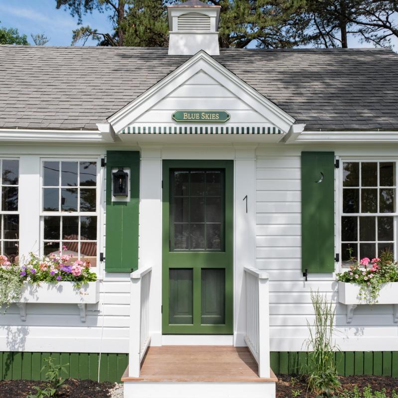 Two-Bedroom Cottage King & Queen - Dog Friendly image 1