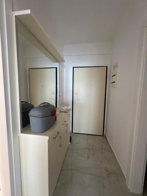 Seaview Luxury Apartment - image 9