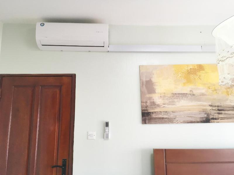 Tropical Retreat - image 14