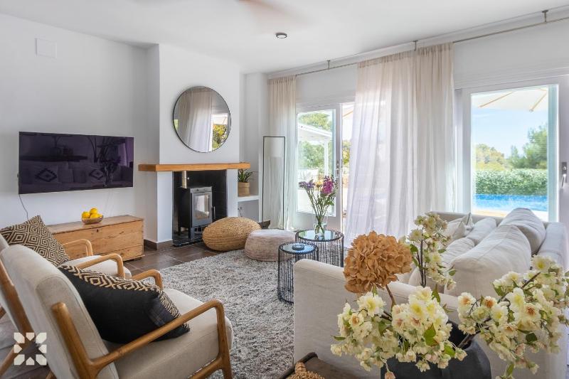 Villa Aldaba by Abahana Villas - image 3