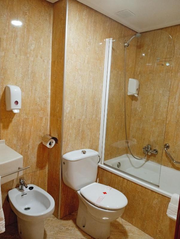 Deluxe Double Room with Sitting Room image 3