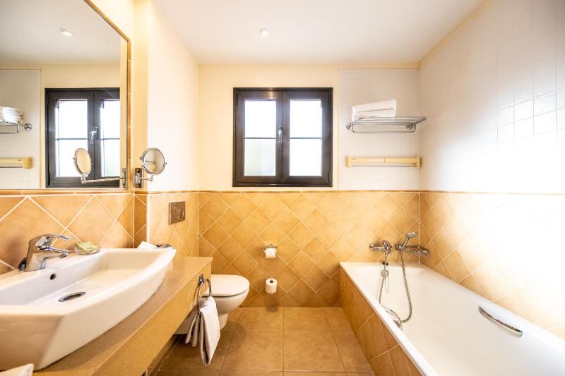 Suite image 1
