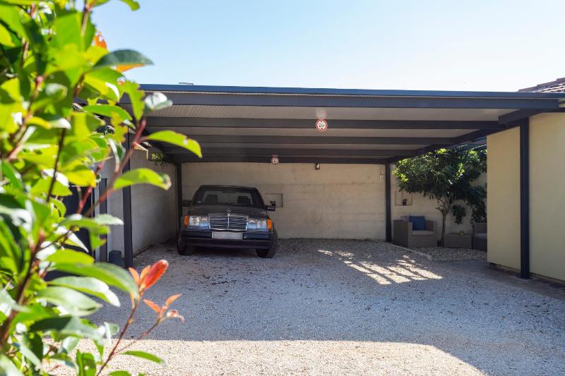 Deluxe Villa image 2