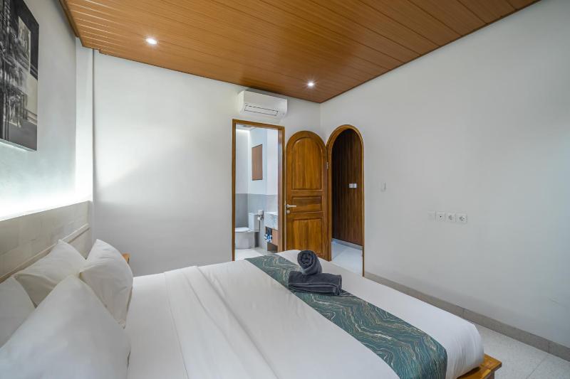 Villa Mogu - New Sophisticated 2 BR Villa 10 Min to The Beach - image 3