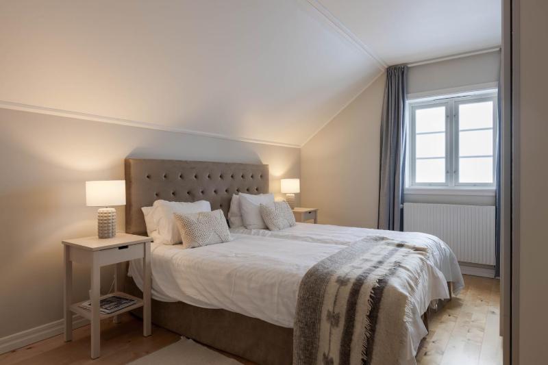 Three-Bedroom Apartment (5 Adults) image 4